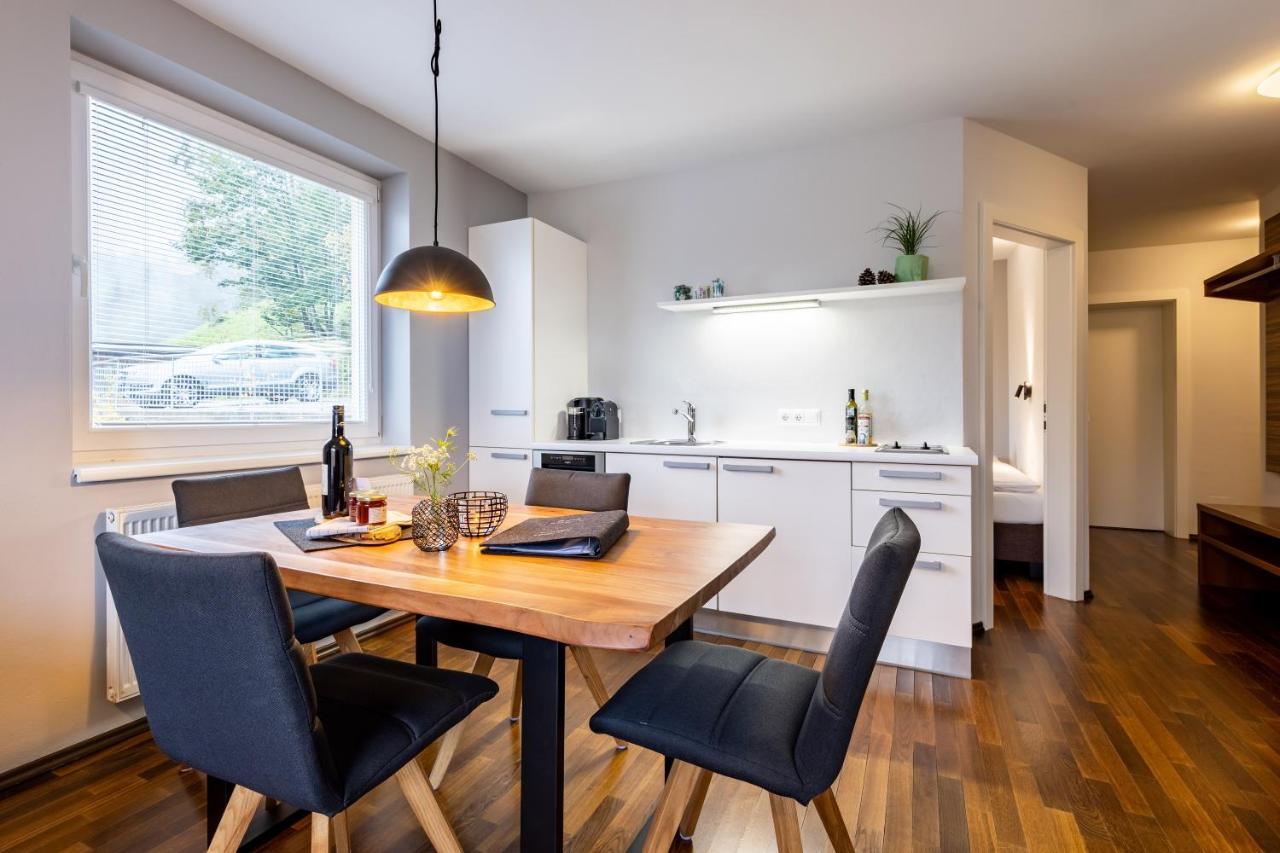 Der Sonnberg Alpinlodges - Apartments Mit Seeblick, Privater Sauna Und Self Check-In Zell am See Eksteriør bilde